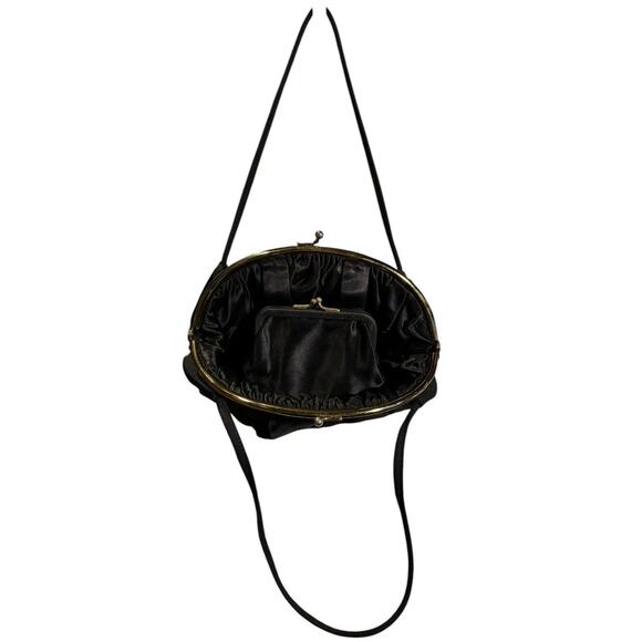 1950's Vintage formal Black Bag with kiss claps attached inside coin purse - Picture 3 of 9